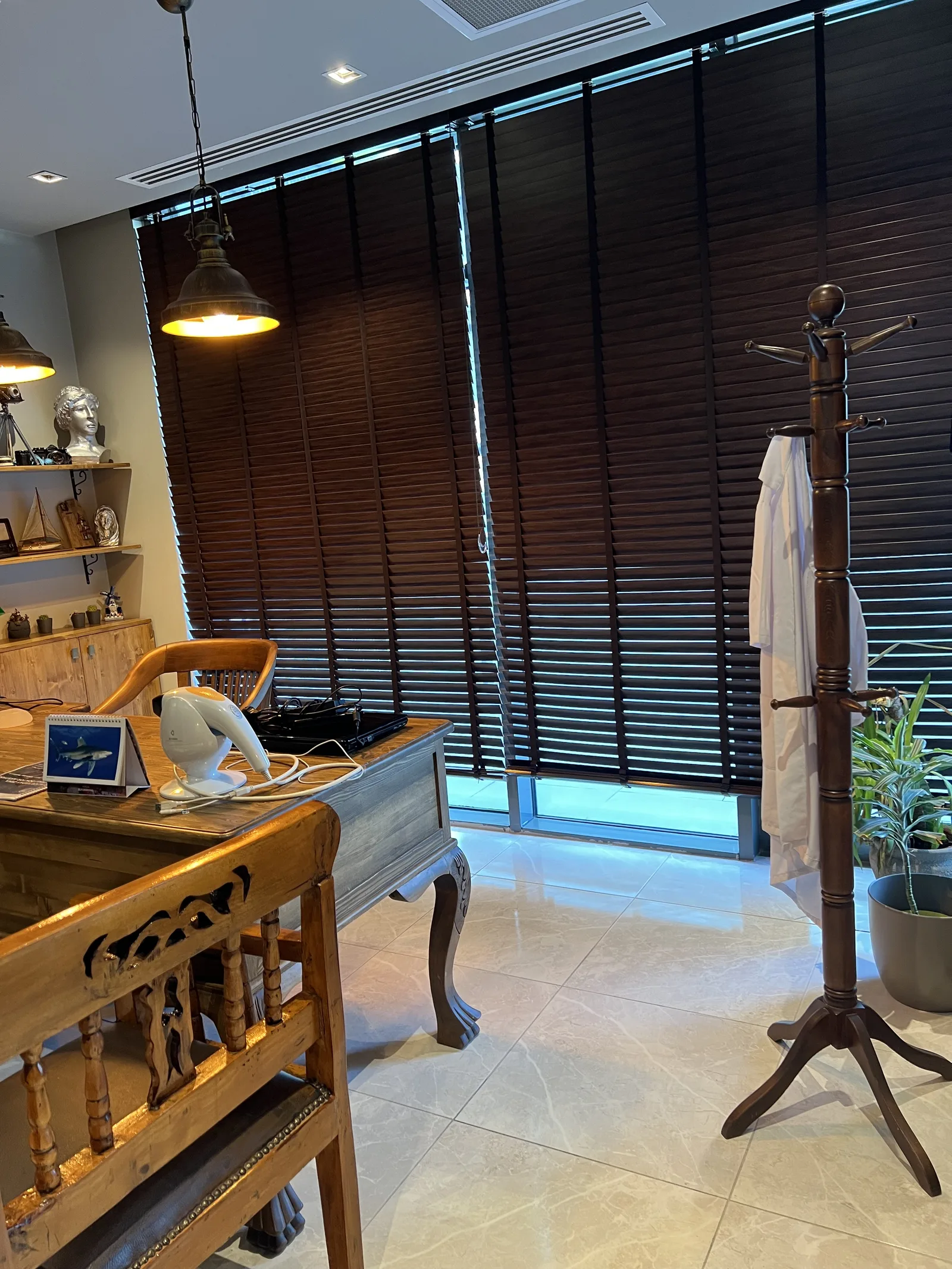 Op. Dr. İrfan Erdem Ankara Mahall klinik - Doktor muayene ofisi